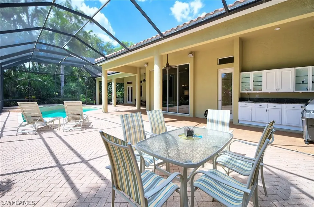 6592 Glen Arbor Way Naples FL 34119