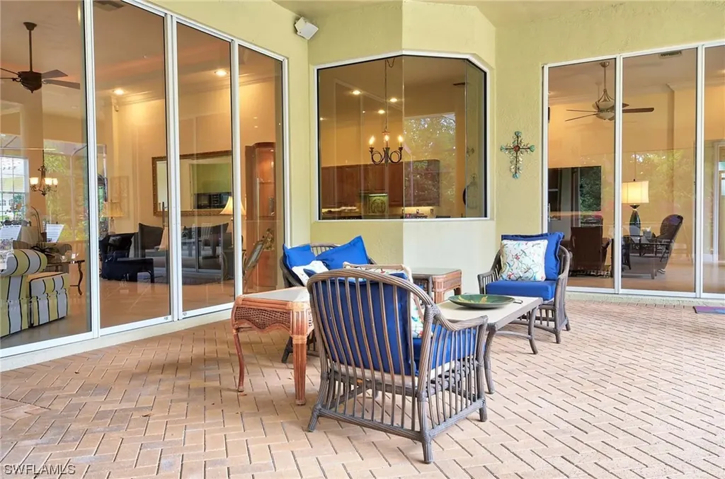 6592 Glen Arbor Way Naples FL 34119