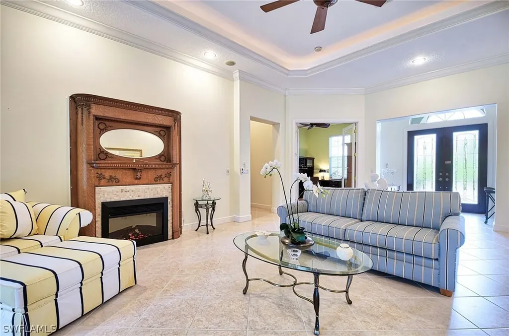 6592 Glen Arbor Way Naples FL 34119