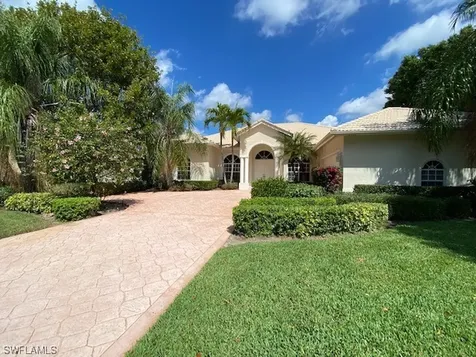 2060 Imperial Circle Naples FL 34110