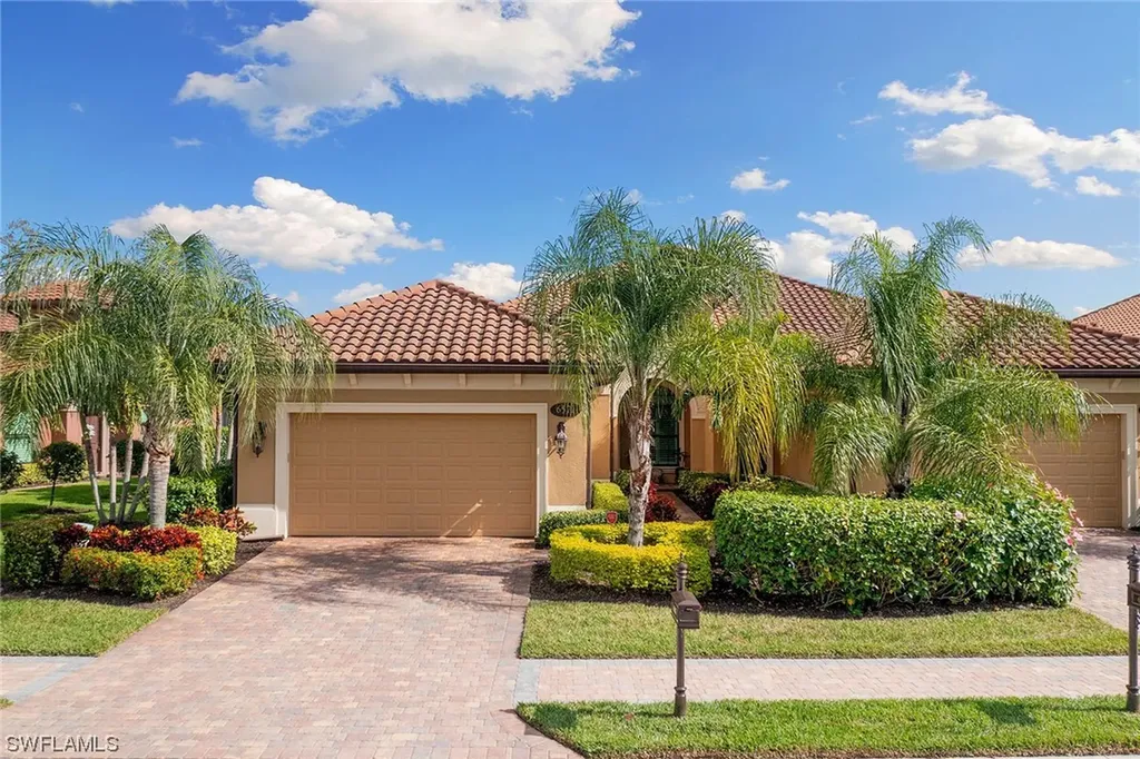 6572 Roma Way Naples FL 34113