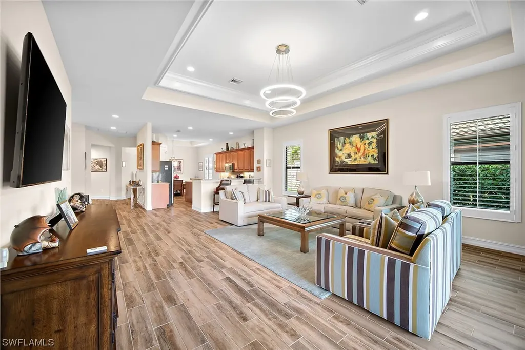 6572 Roma Way Naples FL 34113