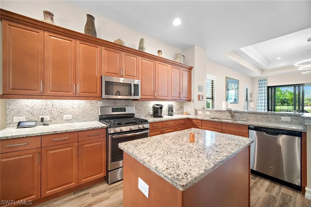 6572 Roma Way Naples FL 34113