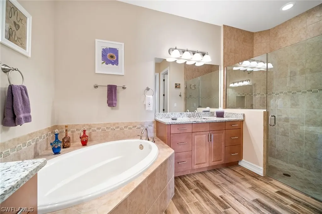 6572 Roma Way Naples FL 34113