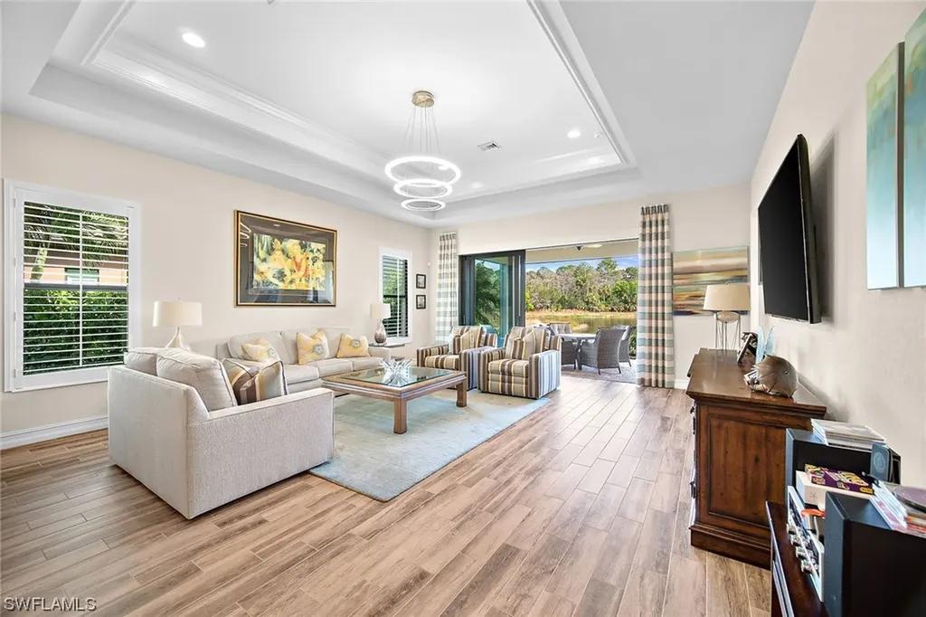 6572 Roma Way Naples FL 34113