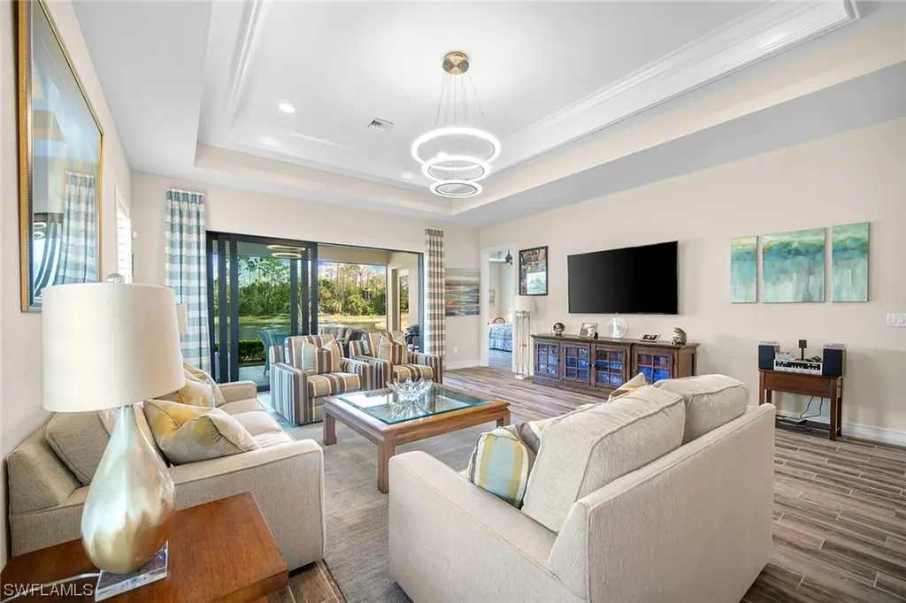 6572 Roma Way Naples FL 34113