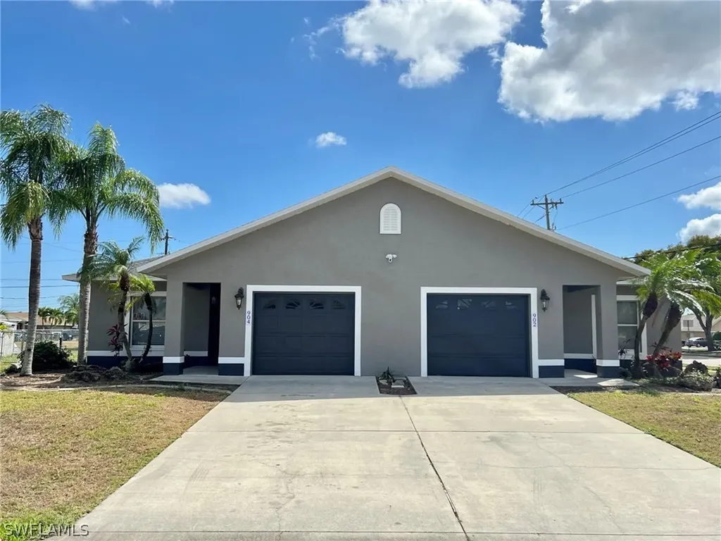 904 SE 13th Terrace Cape Coral FL 33990