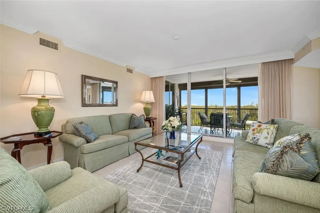 7225 Pelican Bay Boulevard Naples FL 34108