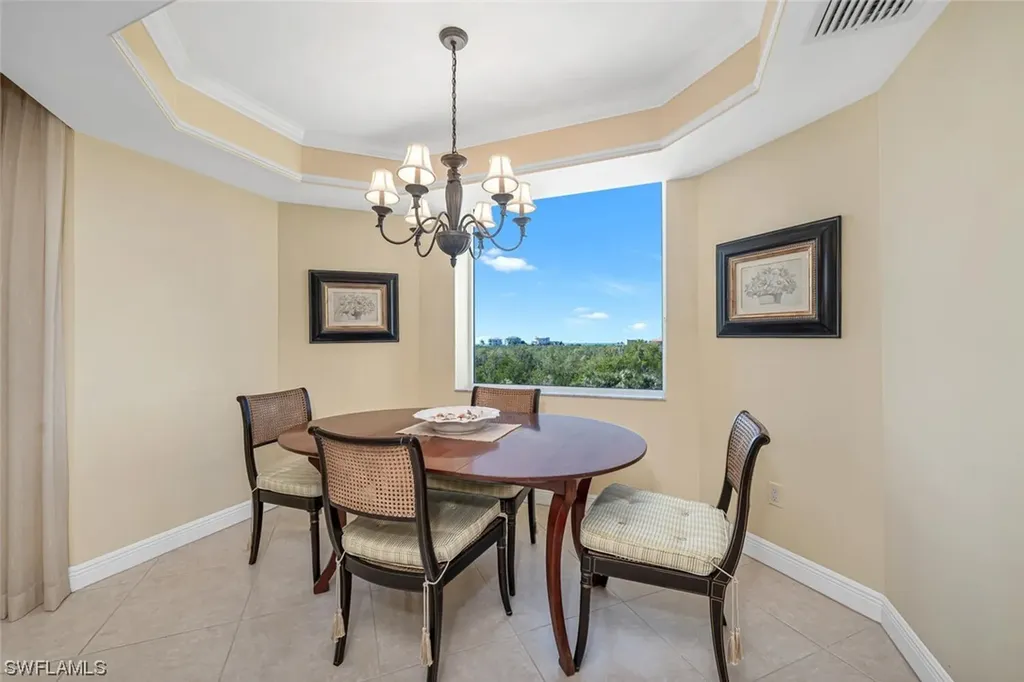 7225 Pelican Bay Boulevard Naples FL 34108
