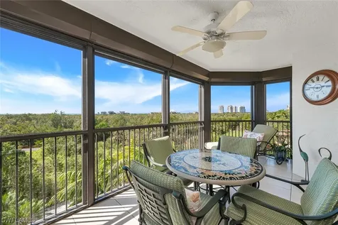 7225 Pelican Bay Boulevard Naples FL 34108