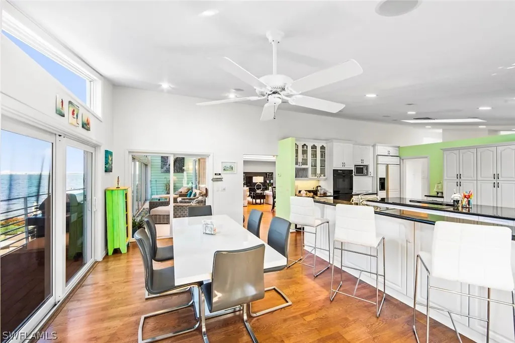 444 Lighthouse Way Sanibel FL 33957