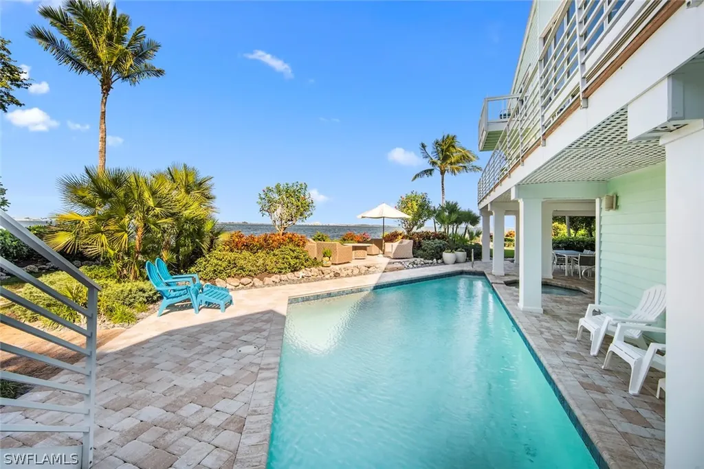 444 Lighthouse Way Sanibel FL 33957