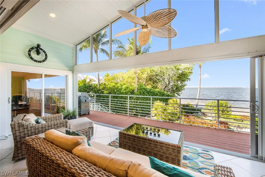 444 Lighthouse Way Sanibel FL 33957