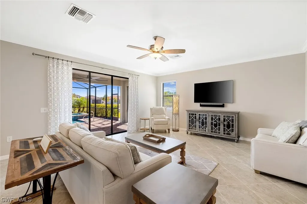 1657 Marton Court Naples FL 34113