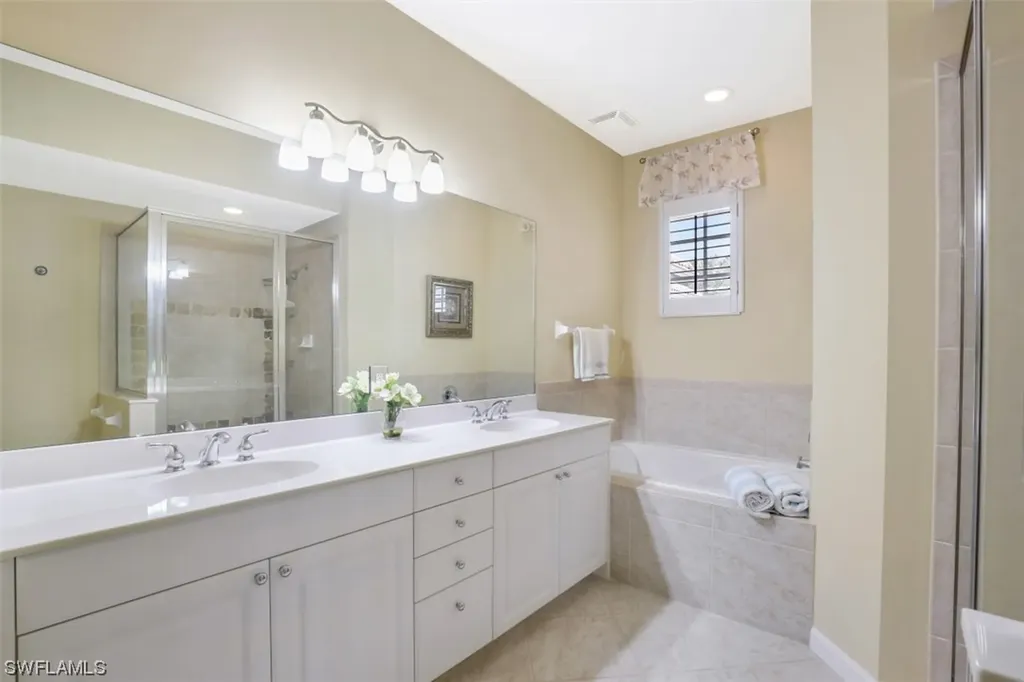 10392 Autumn Breeze Drive Estero FL 34135