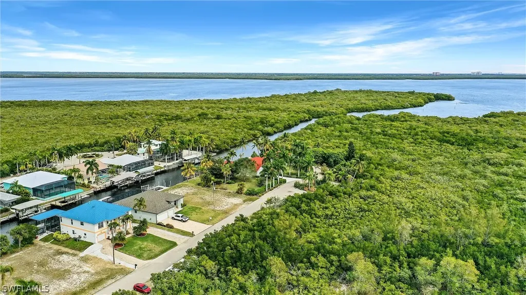 3278 Pine Tree Drive St. James City FL 33956