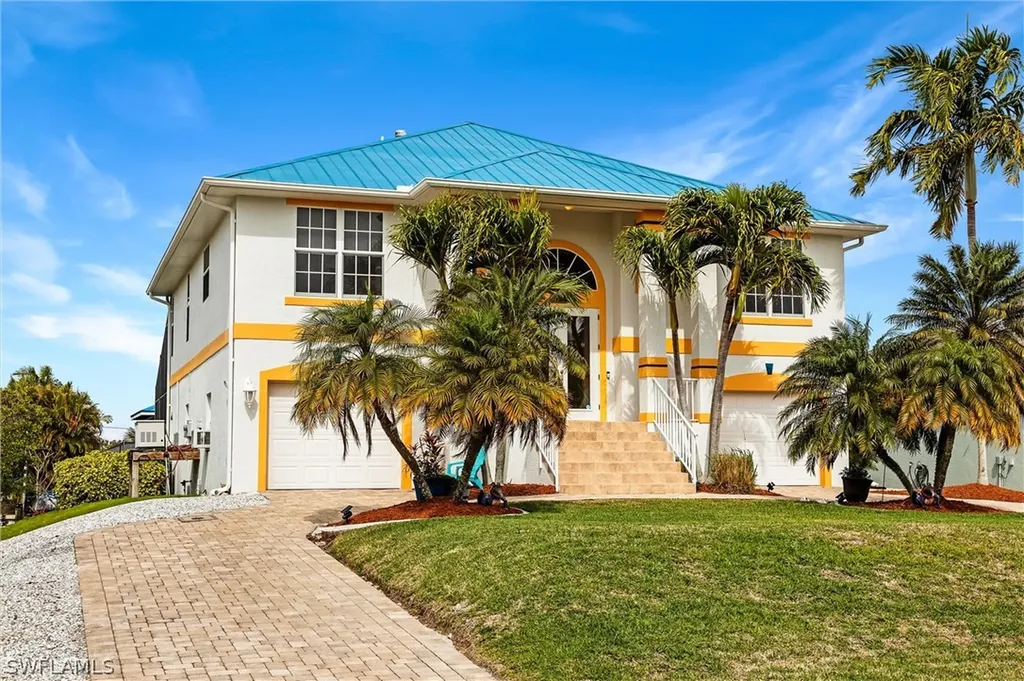 3278 Pine Tree Drive St. James City FL 33956