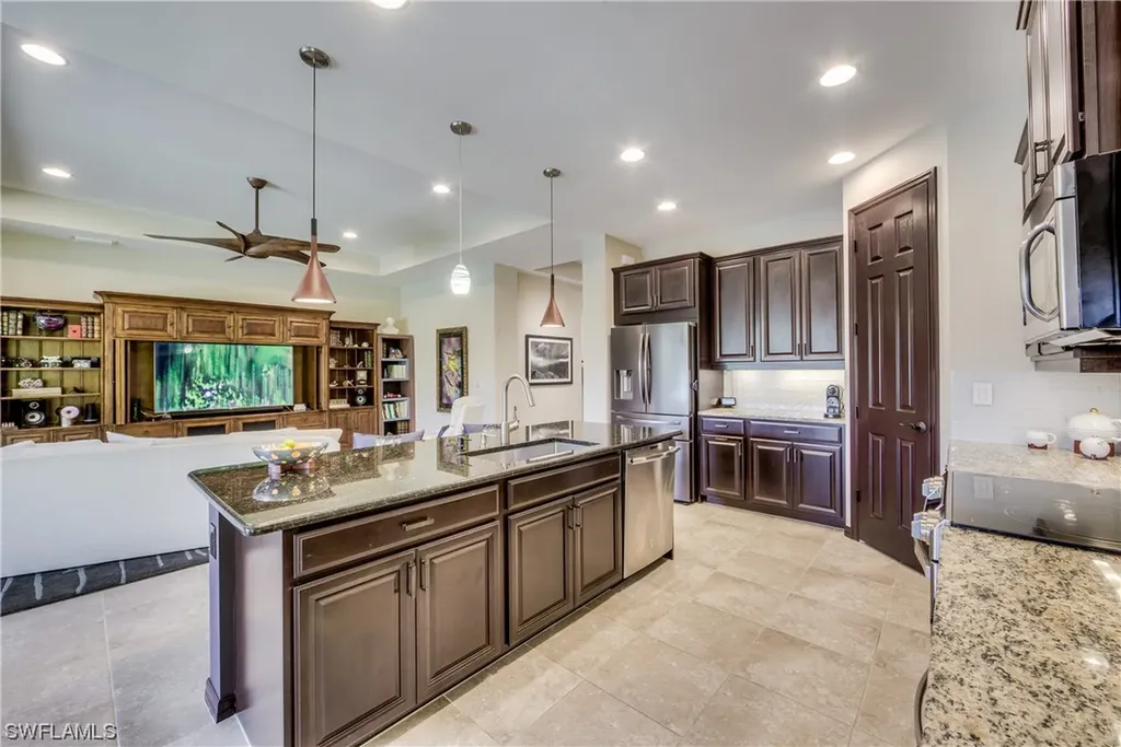 5219 SW 24th Avenue Cape Coral FL 33914