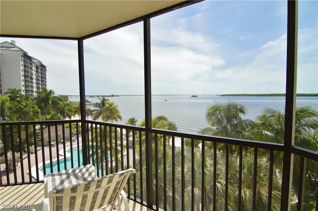 17080 Harbour Pointe Drive Fort Myers FL 33908