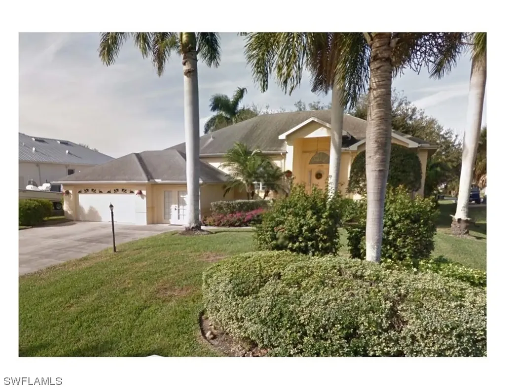 17590 Boat Club Drive Fort Myers FL 33908