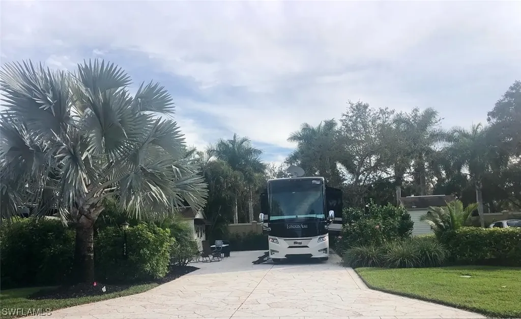4436 Southern Breeze Drive Naples FL 34114