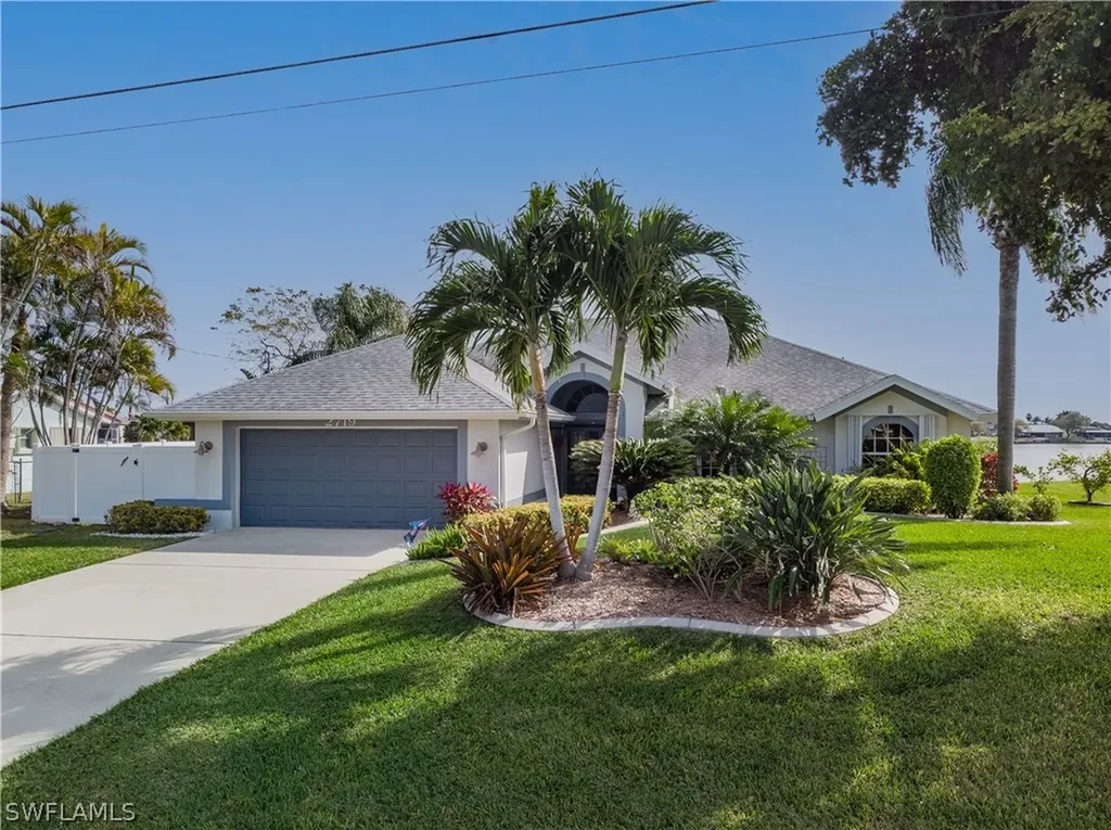 2719 Kamal Parkway Cape Coral FL 33904