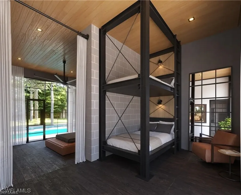 6075 English Oaks Lane Naples FL 34119