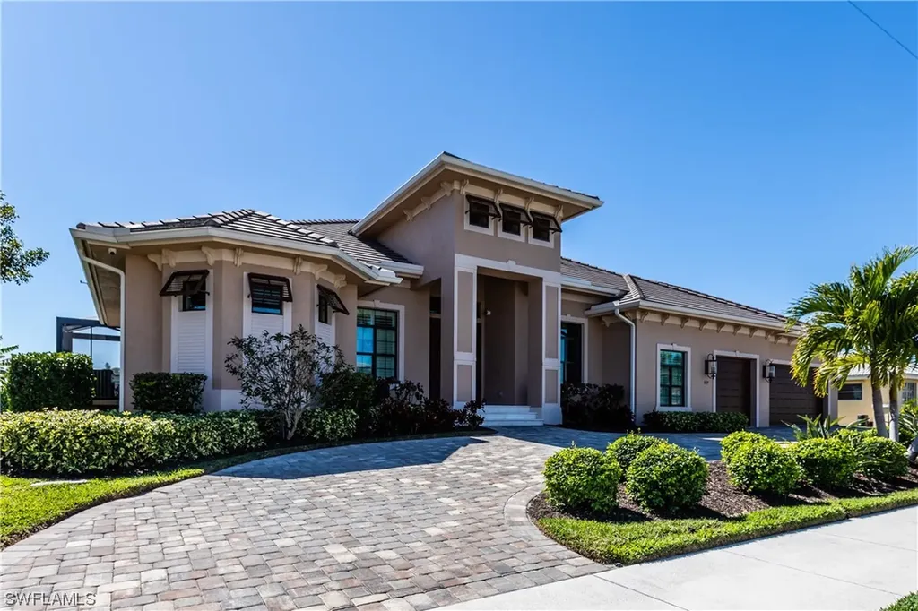 829 Elm Court Marco Island FL 34145