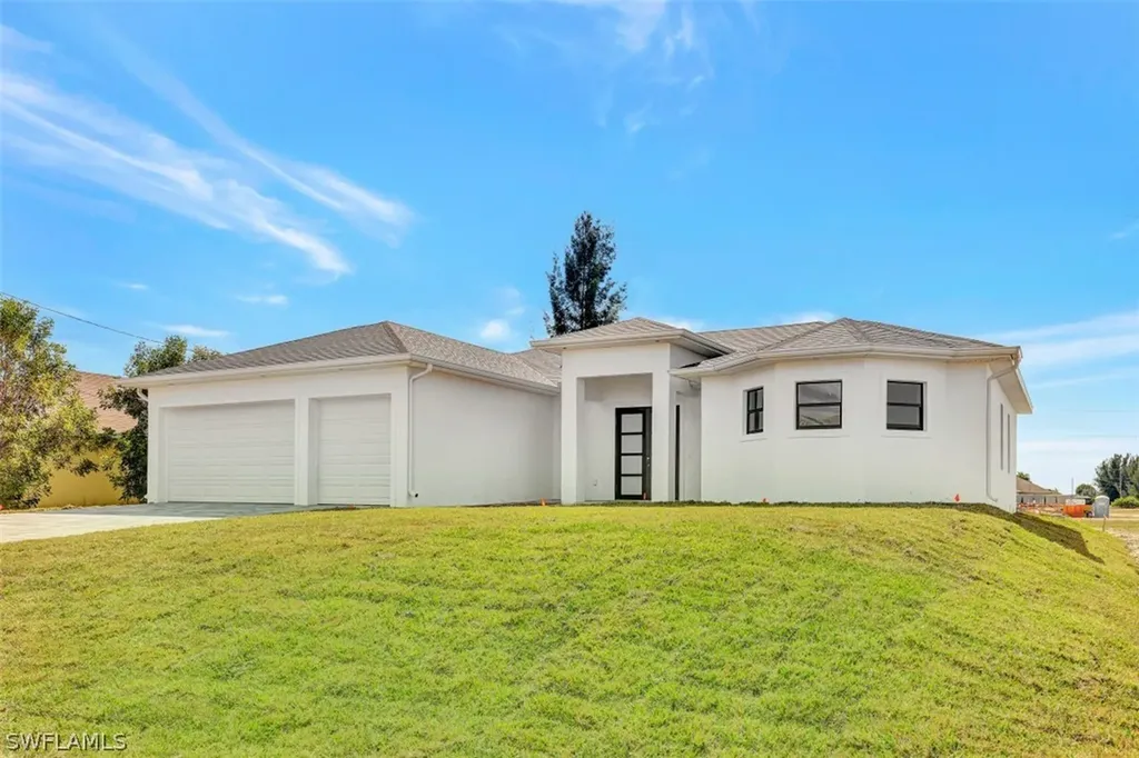 4626 NW 32nd Terrace Cape Coral FL 33993