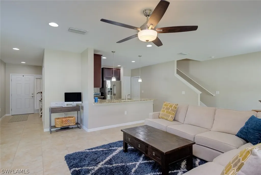 3816 Tilbor Circle Fort Myers FL 33916