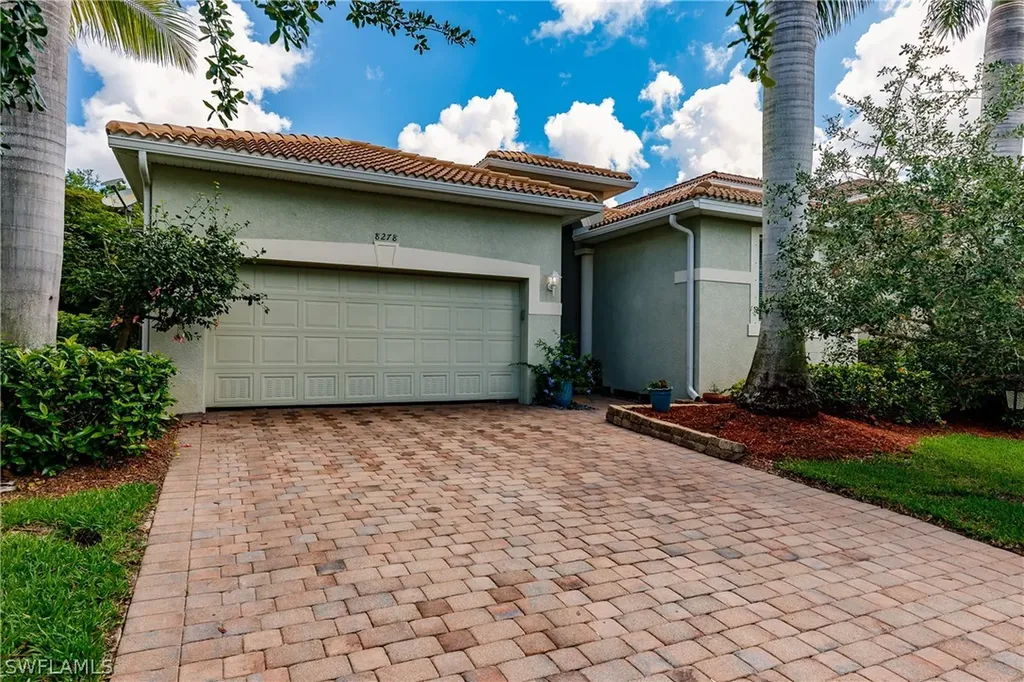8278 Sumner Avenue Fort Myers FL 33908