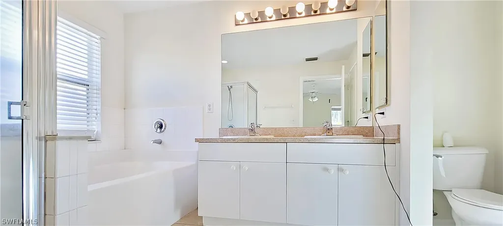 311 SW 11th Place Cape Coral FL 33991