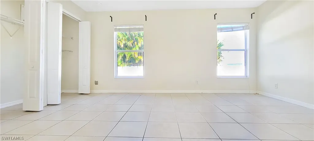311 SW 11th Place Cape Coral FL 33991