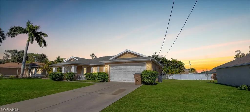 311 SW 11th Place Cape Coral FL 33991
