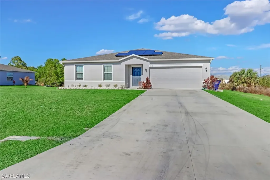 2034 Wanda Avenue N Lehigh Acres FL 33971