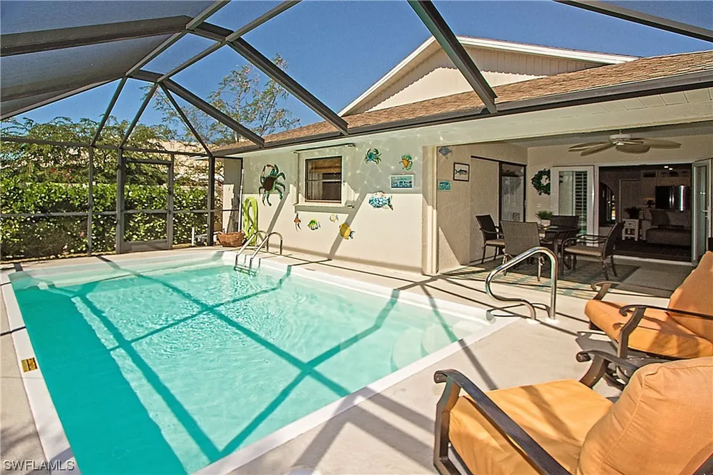 758 101st Avenue N Naples FL 34108
