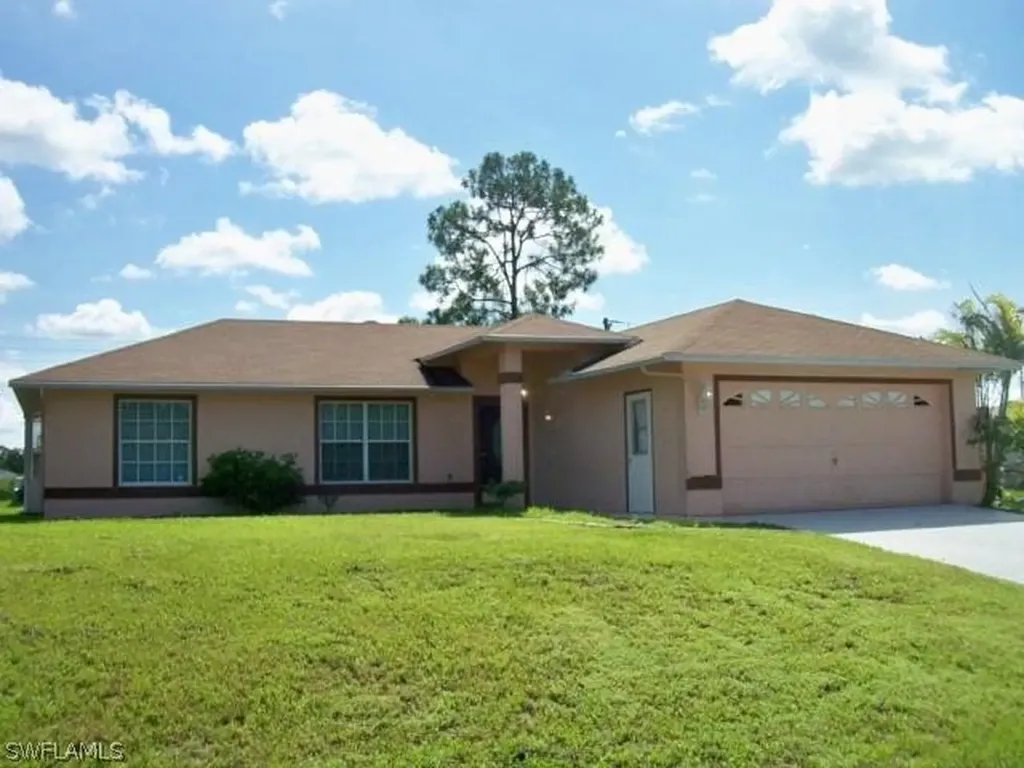 822 Albert Avenue Lehigh Acres FL 33971