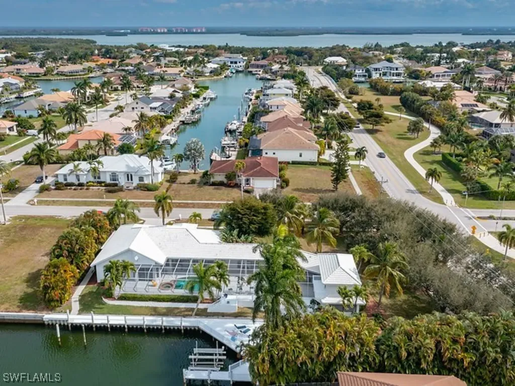 450 Sand Hill Street Marco Island FL 34145