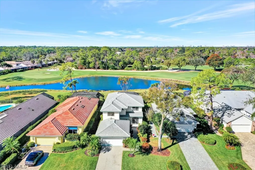 242 Edgemere Way E Naples FL 34105