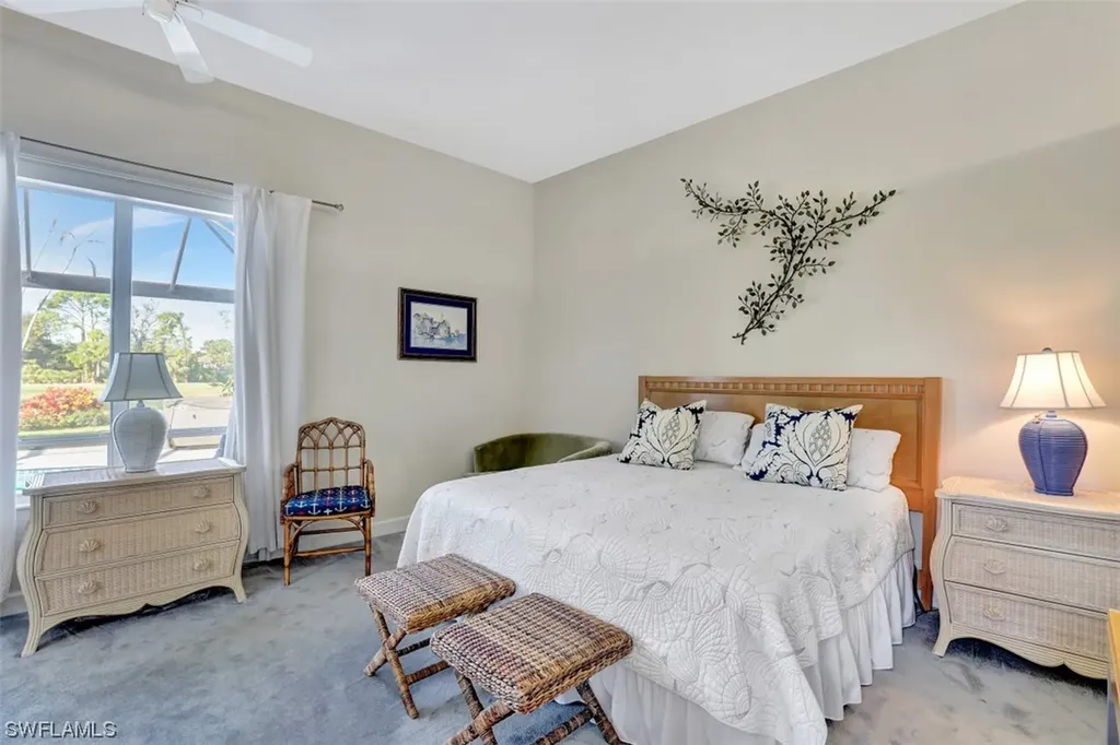 242 Edgemere Way E Naples FL 34105