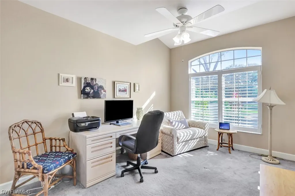 242 Edgemere Way E Naples FL 34105