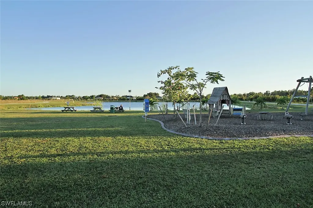 37TH Avenue NE Naples FL 34120