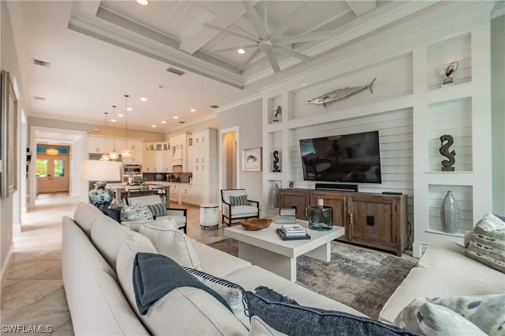 6449 Pembroke Way Naples FL 34113