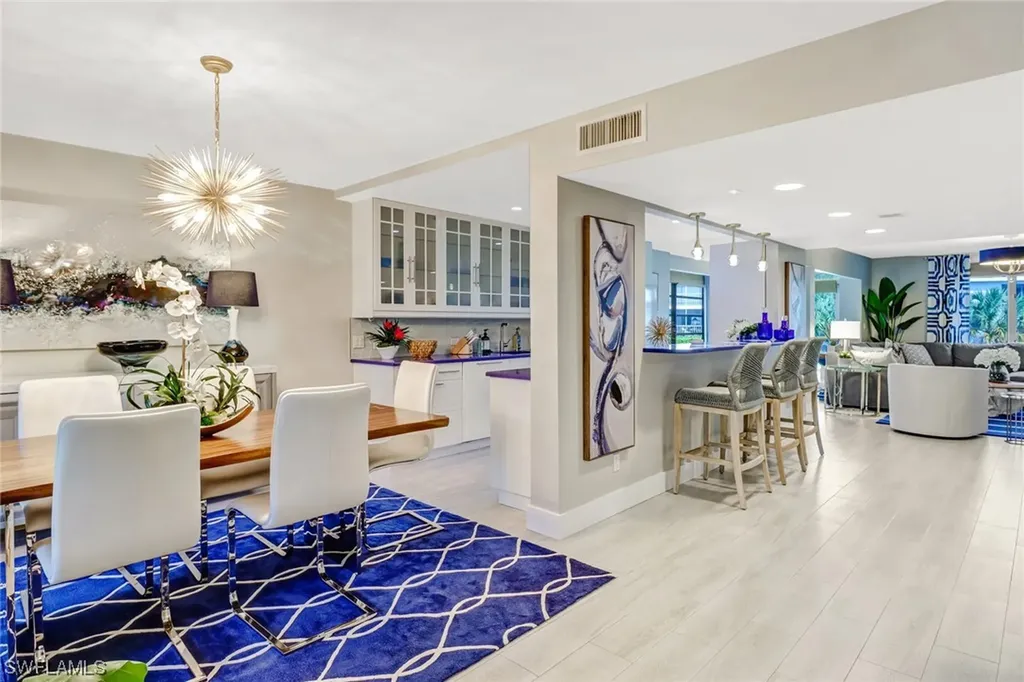 1323 Chesapeake Avenue Naples FL 34102