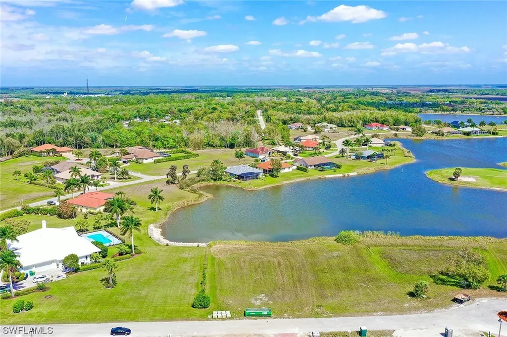 18013 Sandtrap Drive Naples FL 34114