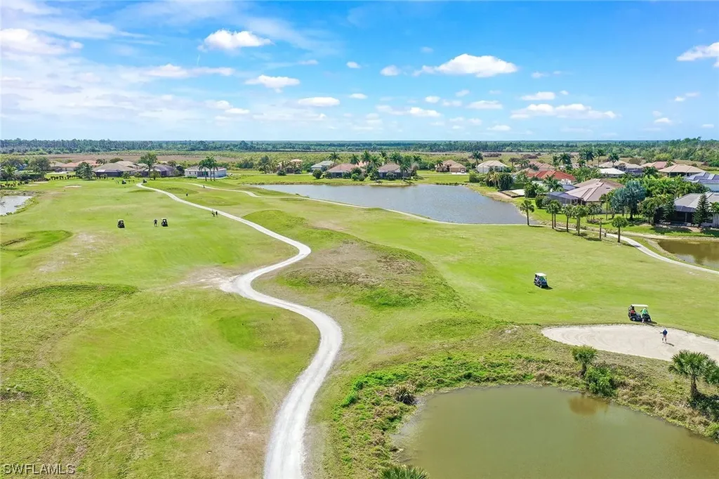 18013 Sandtrap Drive Naples FL 34114