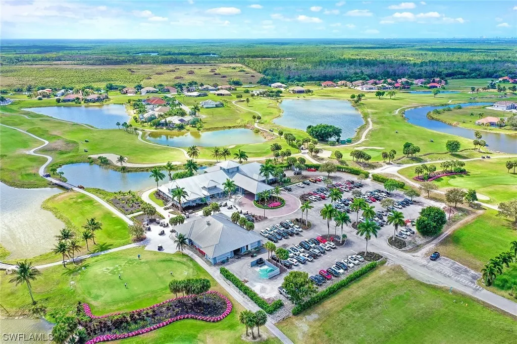 18013 Sandtrap Drive Naples FL 34114