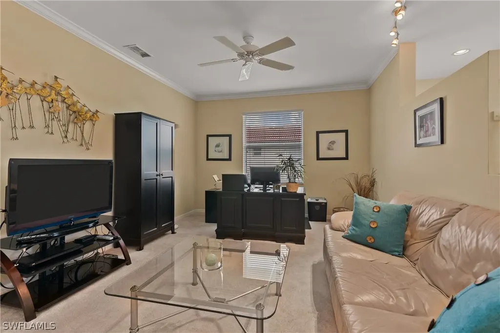 509 Robin Hood Circle Naples FL 34104