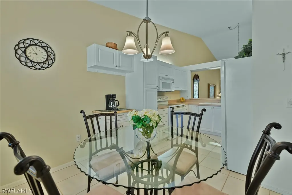 509 Robin Hood Circle Naples FL 34104