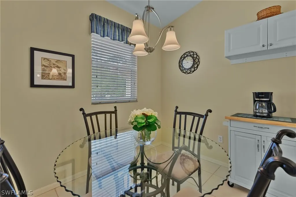 509 Robin Hood Circle Naples FL 34104